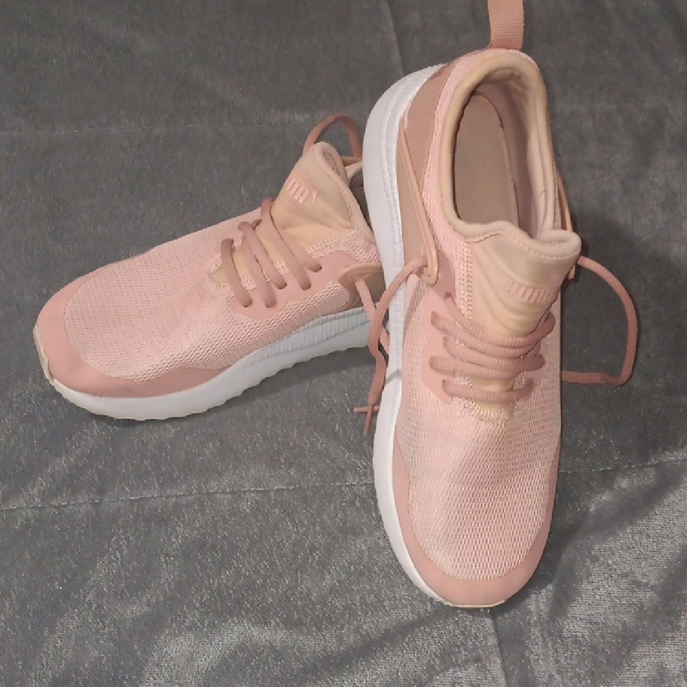 Puma Apricot Blush Sneakers Minimalist Design